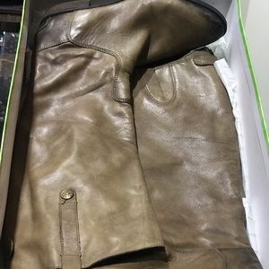 Sam Edelman Penny boot in Olive